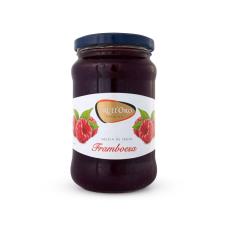 Contém pedaços de frutas